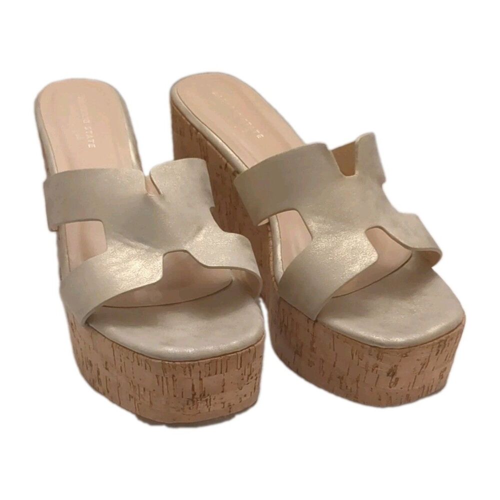 Altar'd State Kalinda Gold Wedge Sandals 10 Metallic Cork Platform H-Strap Slide